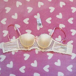 NWT Forever 21 Cream lace with pink bra size 34C